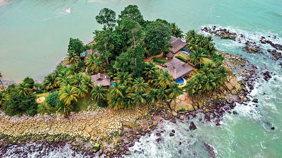 Lou Moon Resort