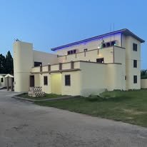 American Broadway Guest House