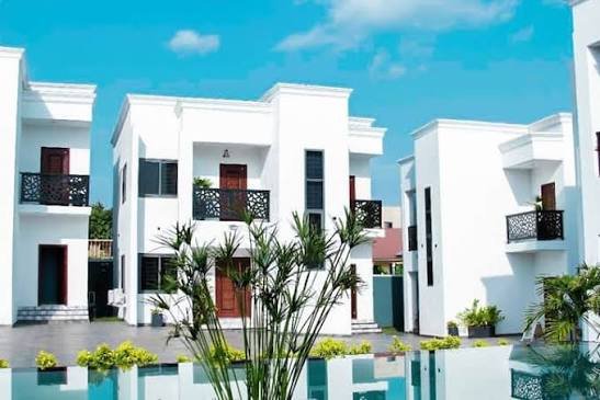 Hhak Luxury Crest