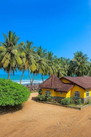 Elmina Beach House