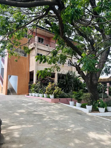 Concord Hotel and Apartments