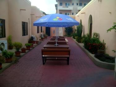 Sir Max Hotel