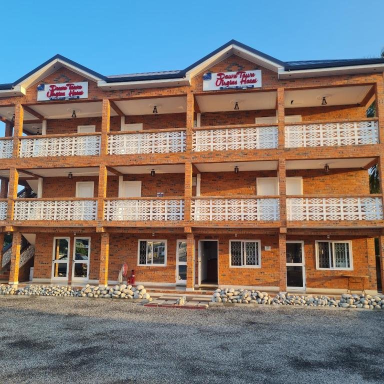 Downtown Virgins Hotel