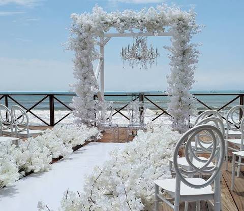 Kuvuki Beach Lodge