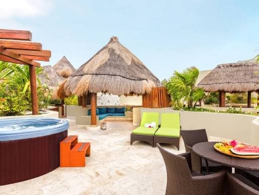 MAYA VILLA