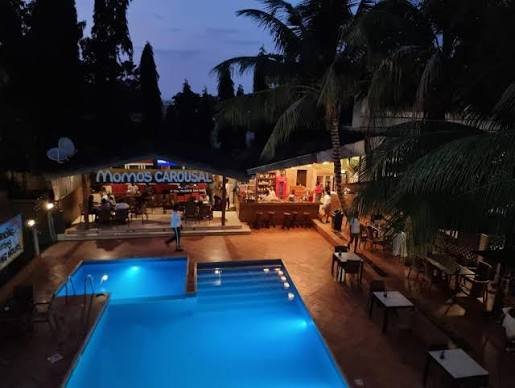 MOMO'S GUEST HOUSE & RESTAURANT