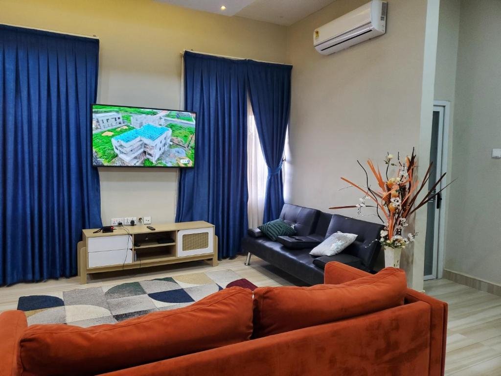 OMNI LUXURY Apartments