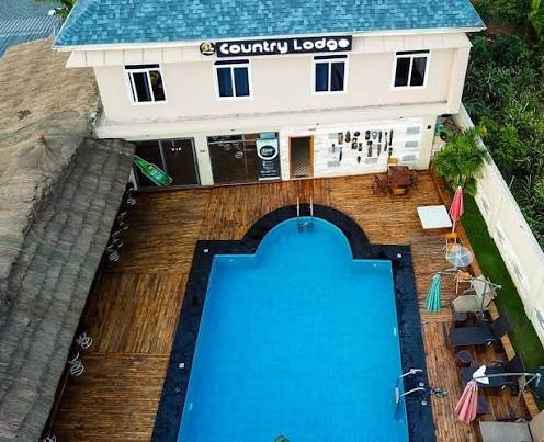 Country Lodge