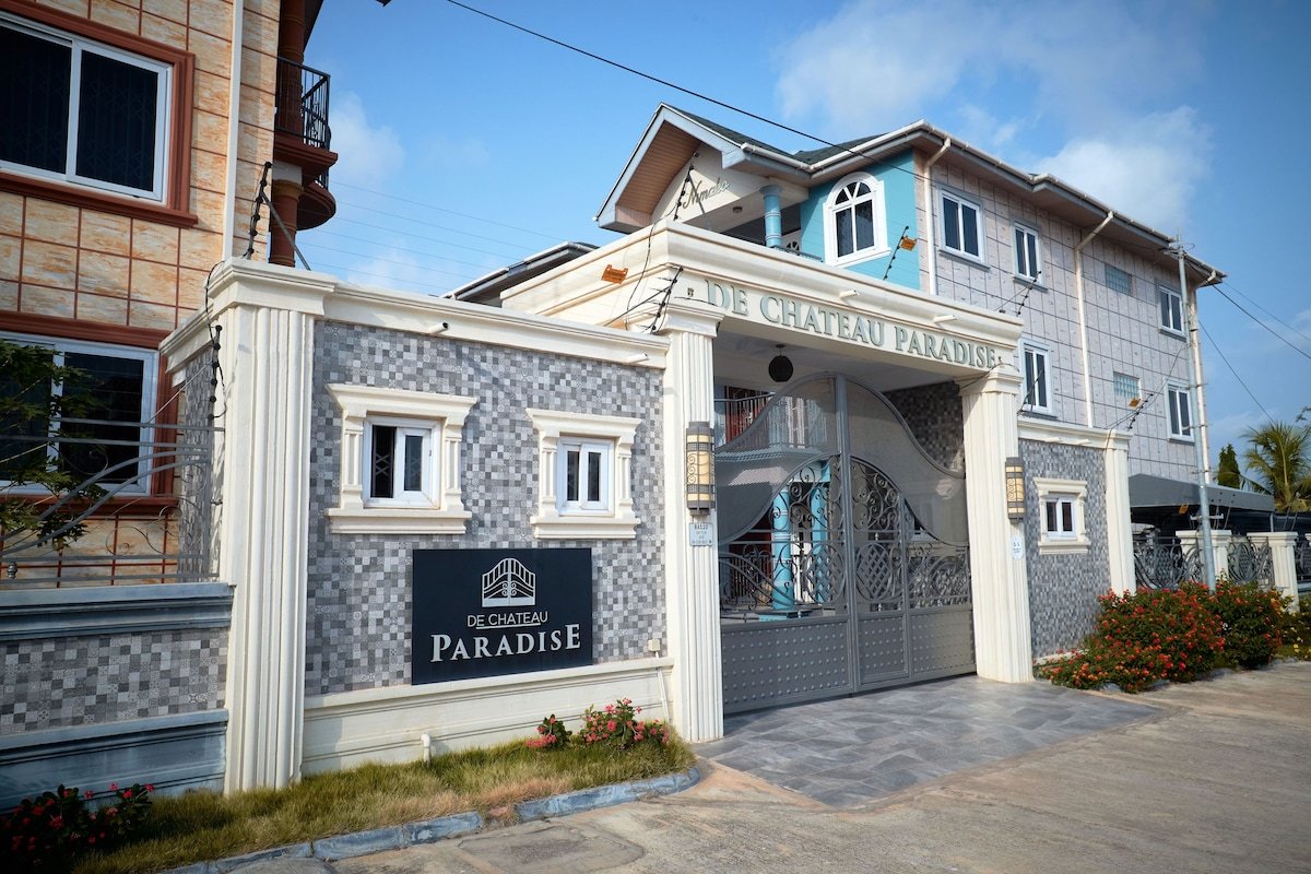 De Chateau Paradise