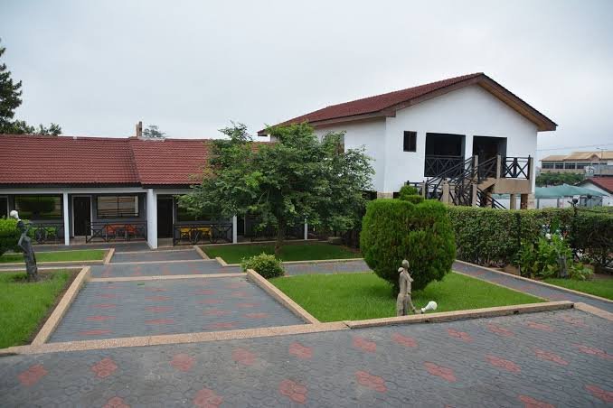 58 Juliderm Garden Hotel
