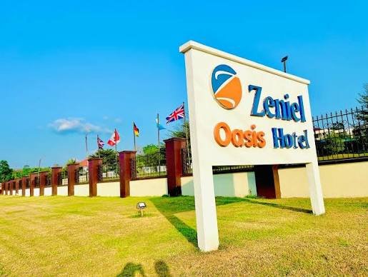 Zeniel Oasis Hotel
