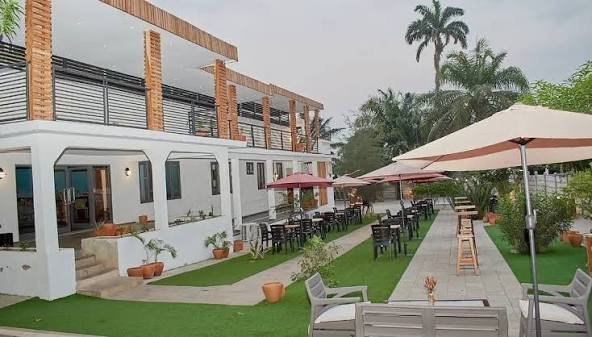 Villandro Palm Hotel