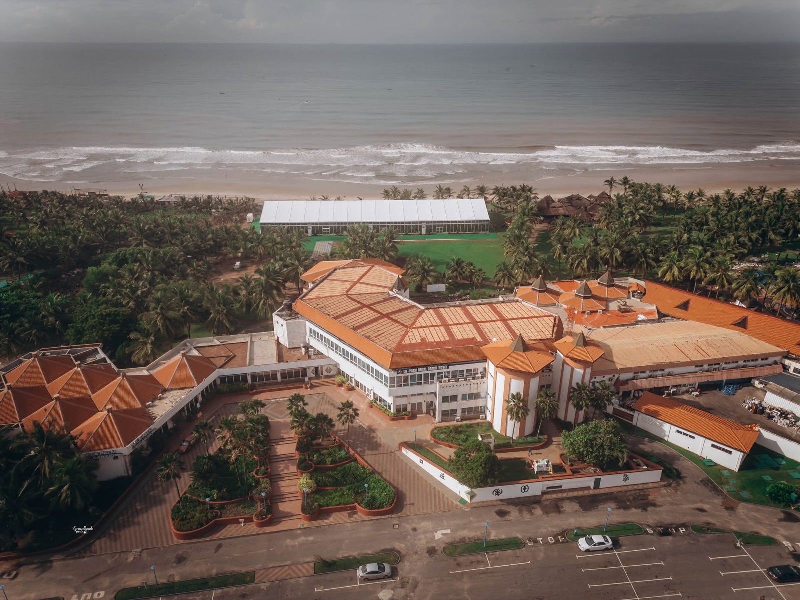 La Palm Royal Beach Hotel