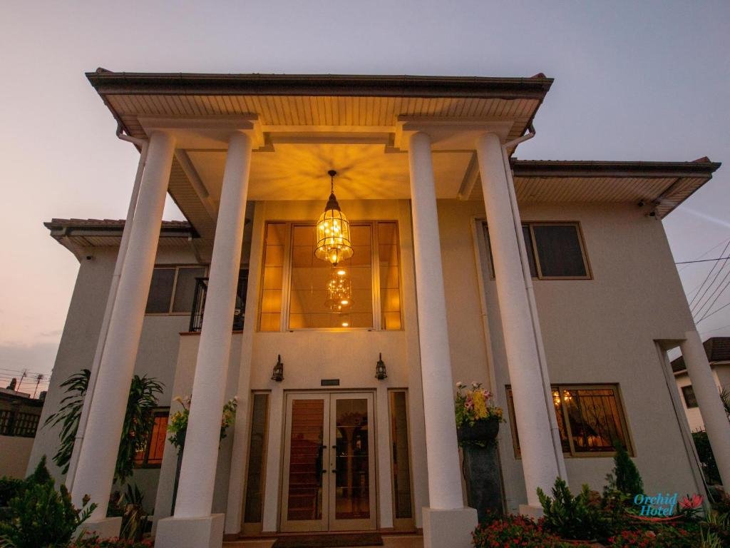 Oak Plaza Hotel East Legon