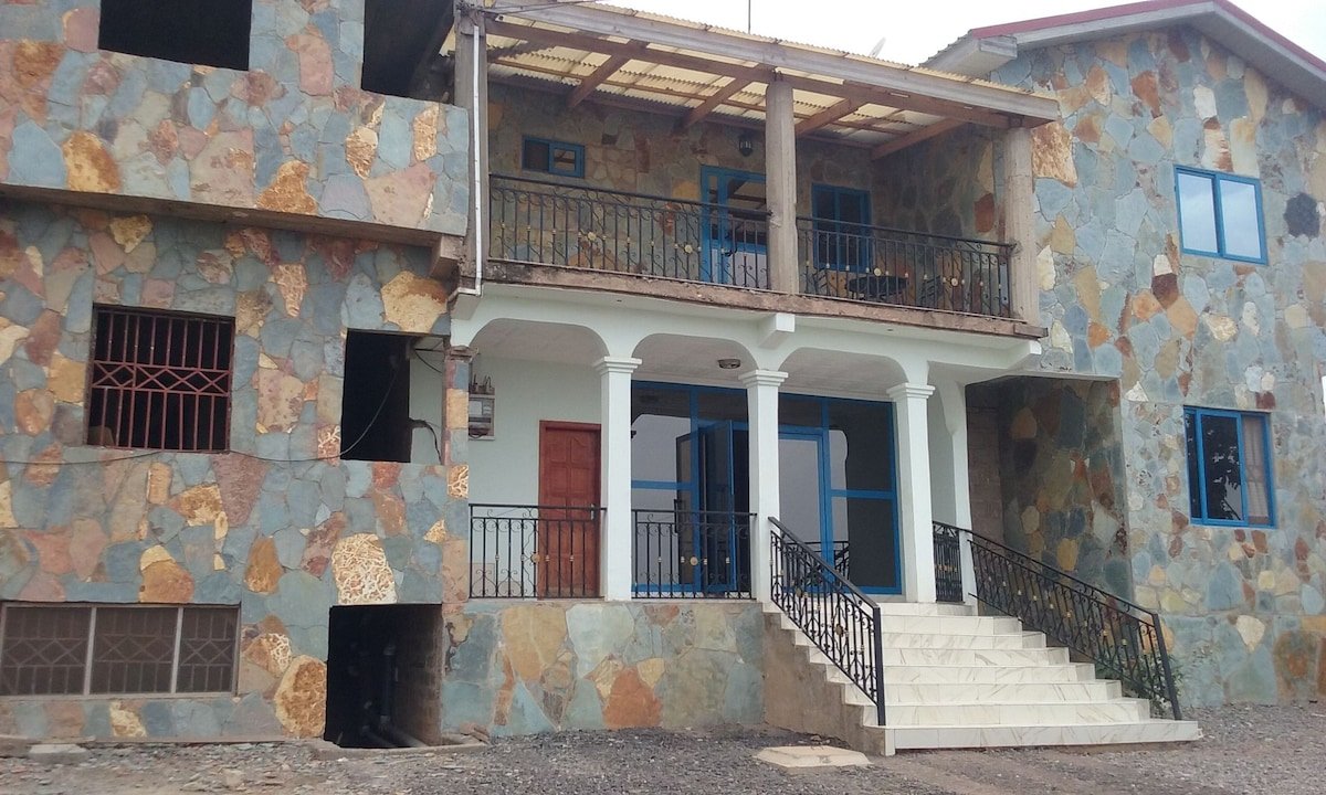 GRACE INN HOTEL