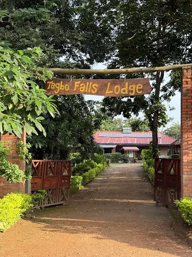 Tagbo Falls Lodge