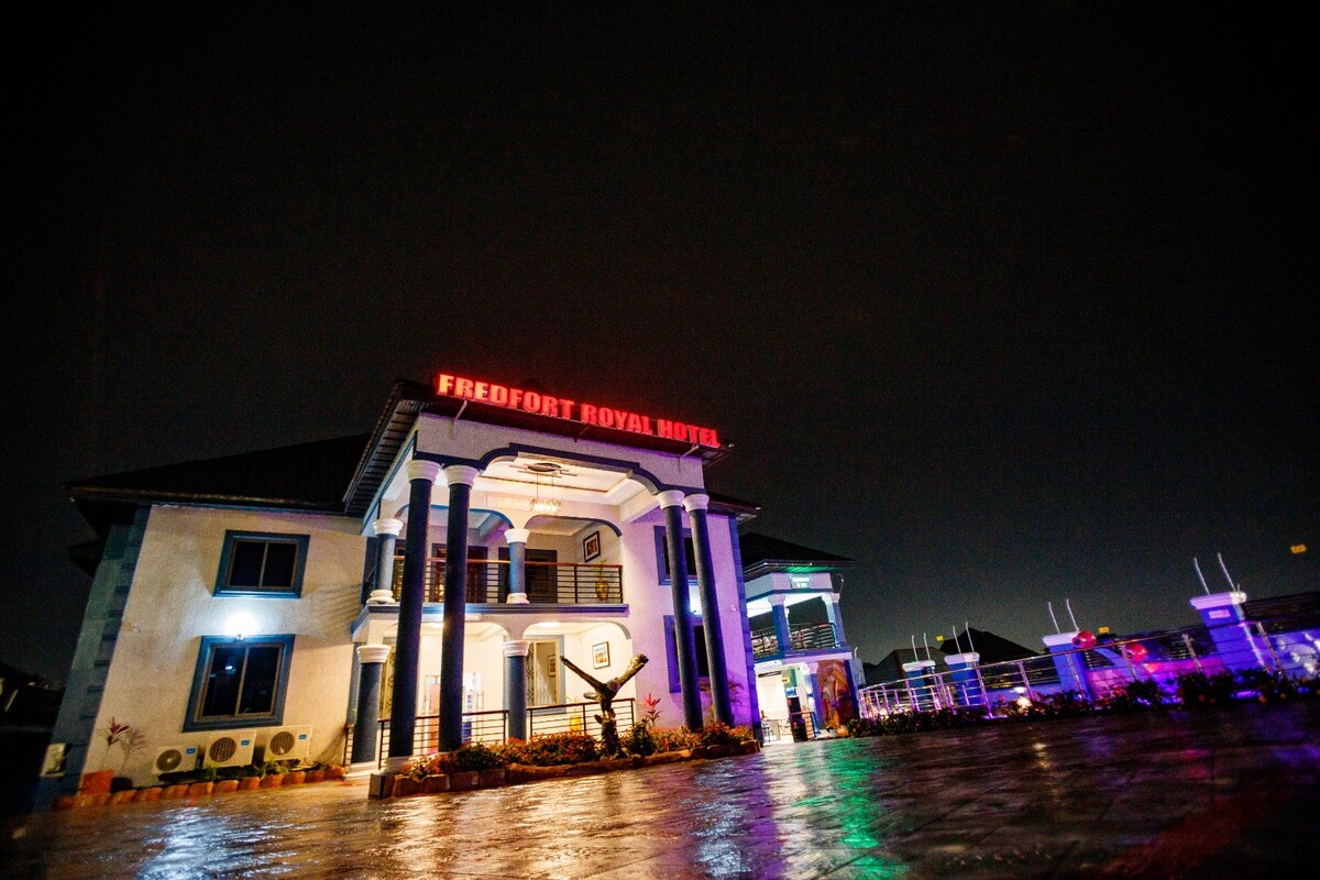 Fredfort Royal Hotel