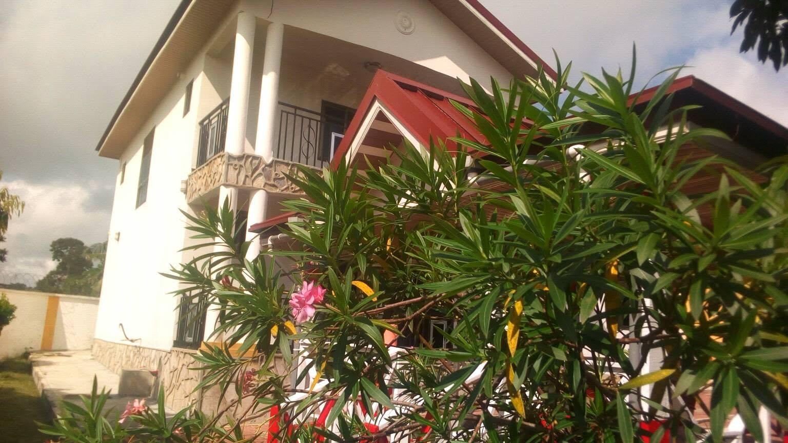 RYDDERS HOTEL