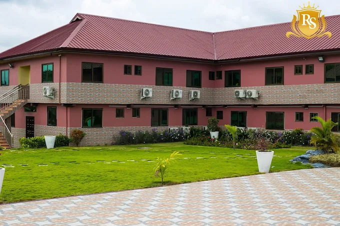 ROYAL SANTOS HOTEL