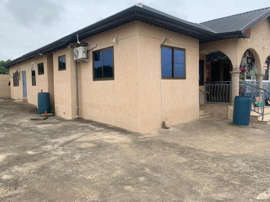 Soweto Guest house and Pub