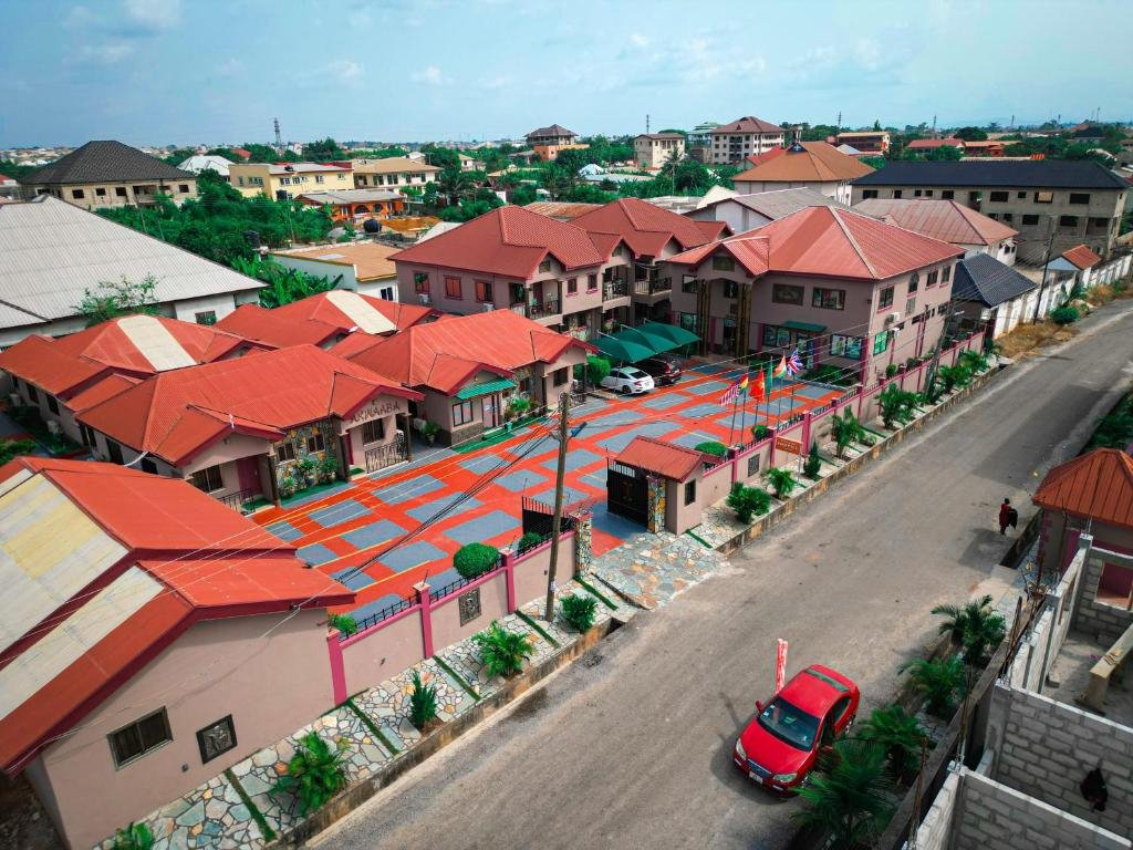 TUSAND HOTEL