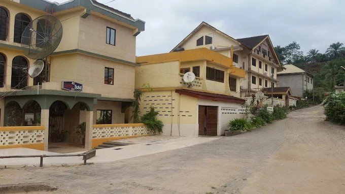 Lynka Hotels