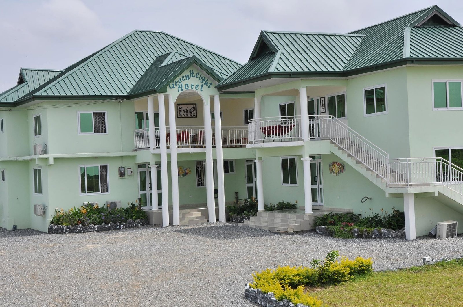 GREEN HEIGHT HOTEL
