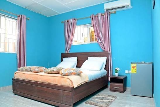 ROYALE ENCLAVE GUESTHOUSE