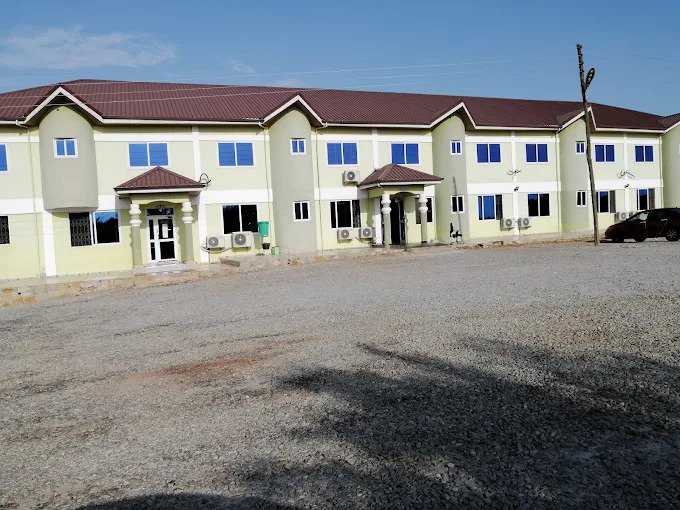 Summer View Lodge
