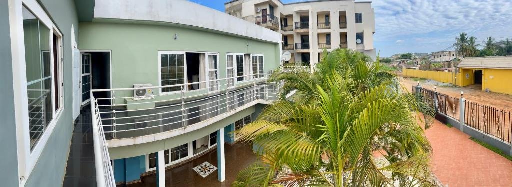Westreams Hotel